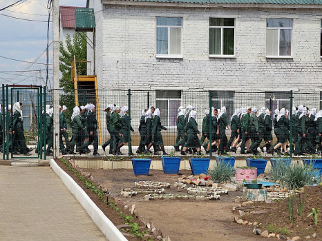 В одной из колоний выявлен факт использования рабского труда женщин В одной из колоний выявлен факт использования рабского труда женщин